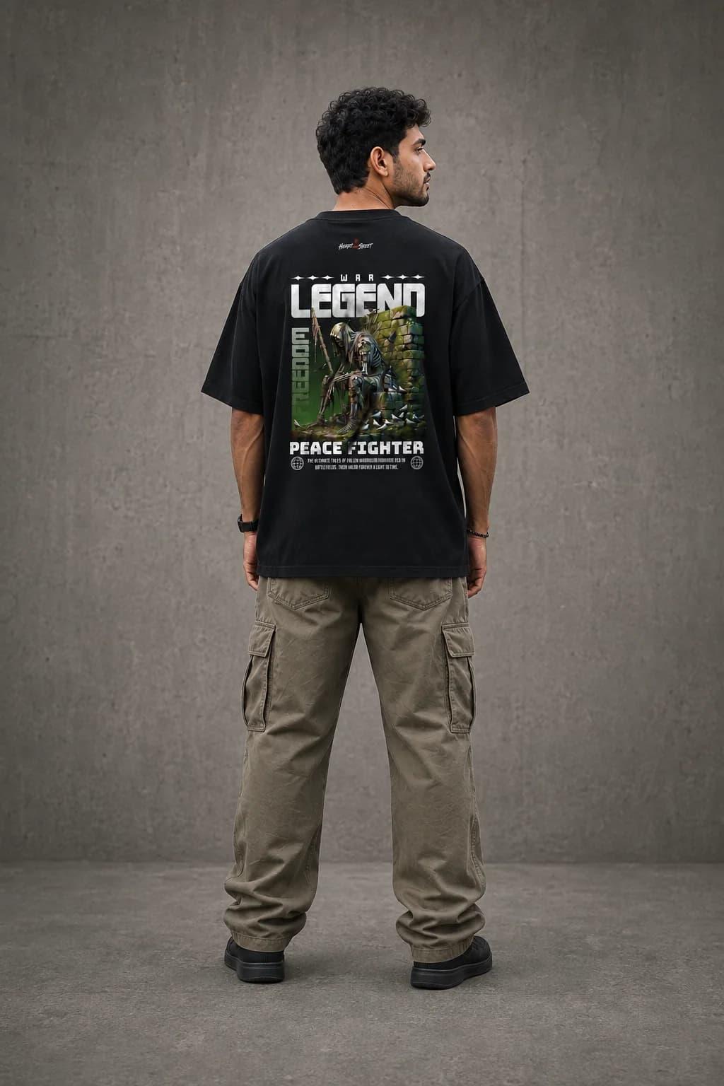 WAR LEGEND PEACE FIGHTER OVERSIZED: Back oversized model view